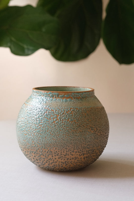 Dewy Moon Jar Vase