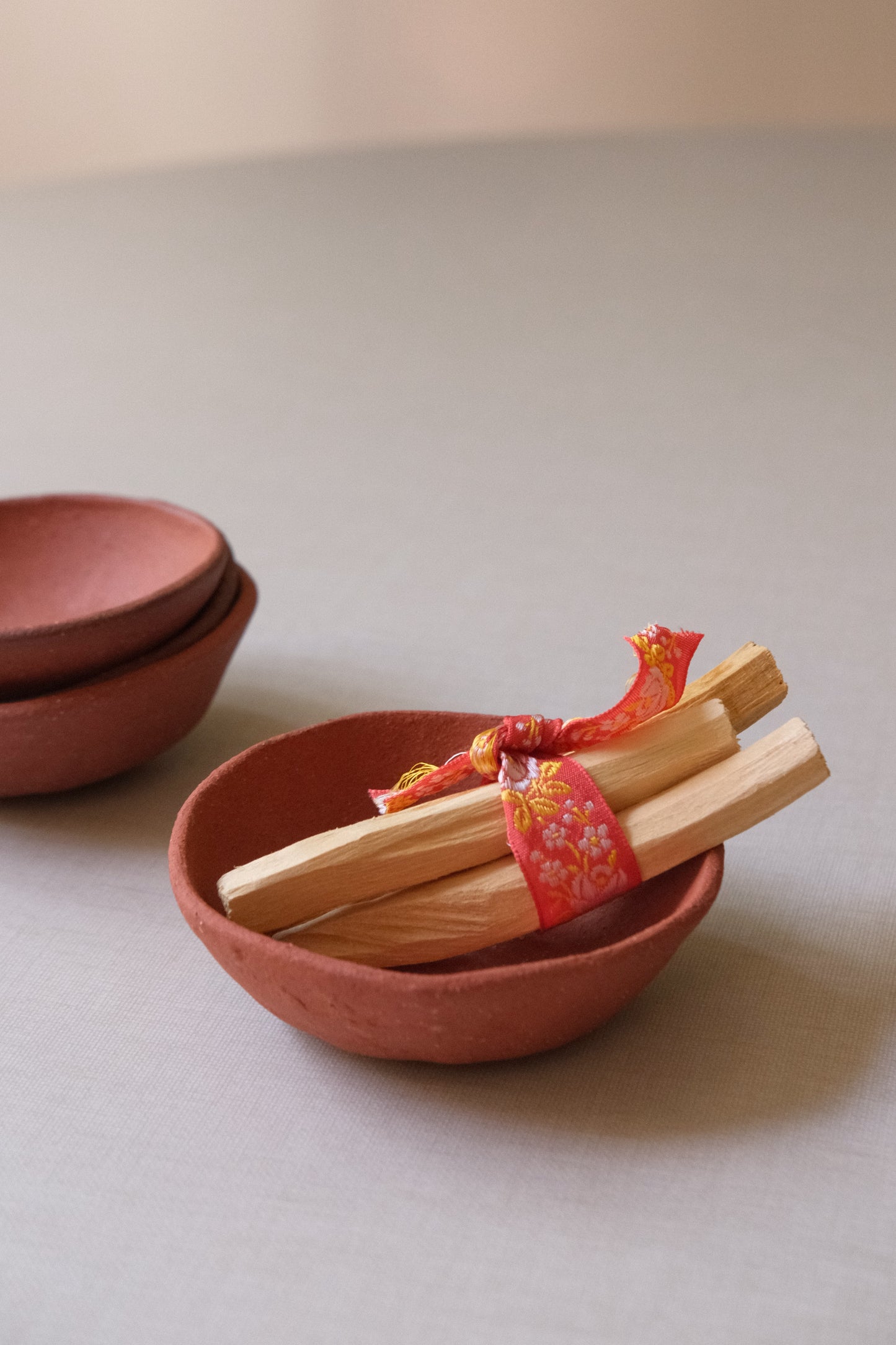 Terracotta Tea Light & Palo Santo Dish