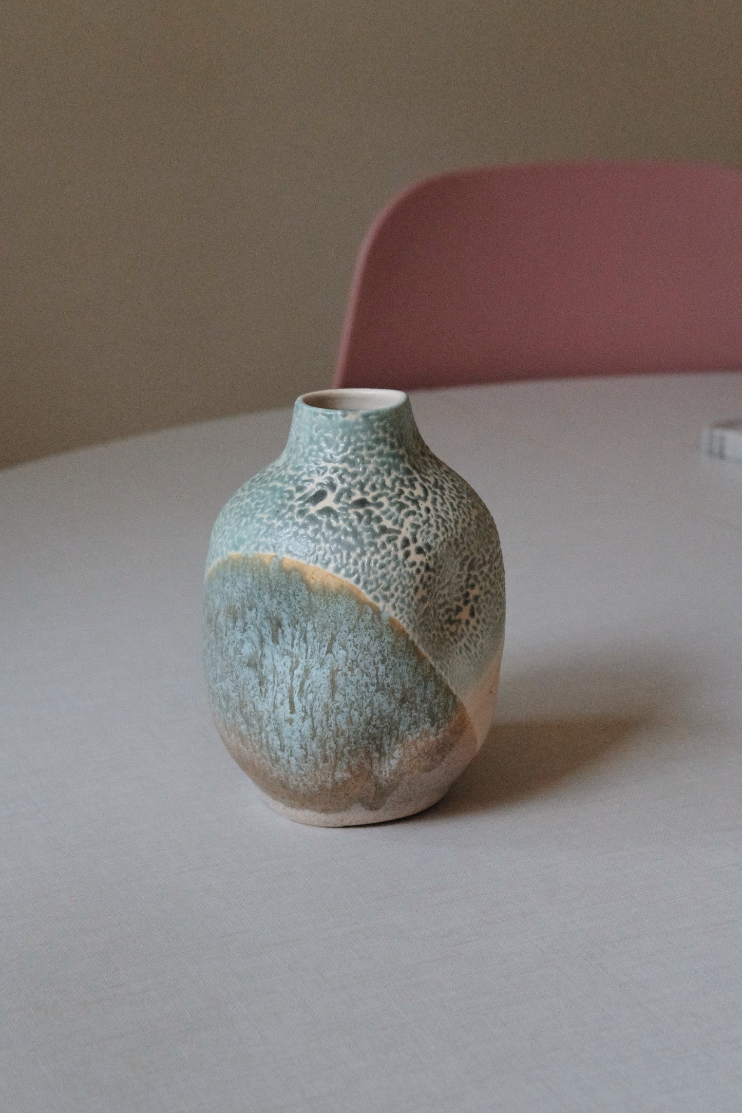 Coastal Dewy Bottleneck Vase