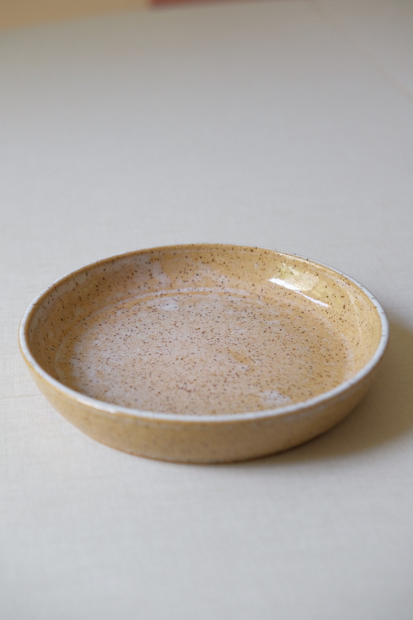 Small Cloudy Cream Dessert Plate